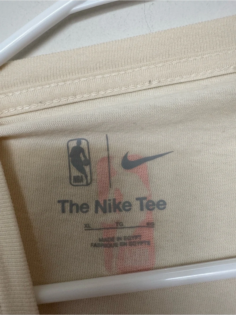 Nike Beige Pistons Detroit Graphic Short Sleeve Tee XL